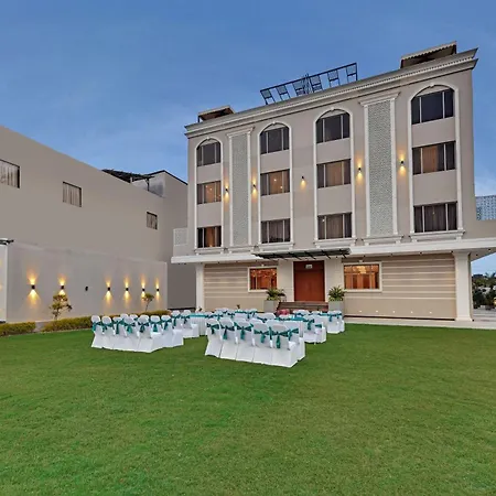 Click Collection Grand Gateway Varanasi-2